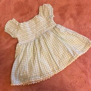 Smocked top 18-24m
